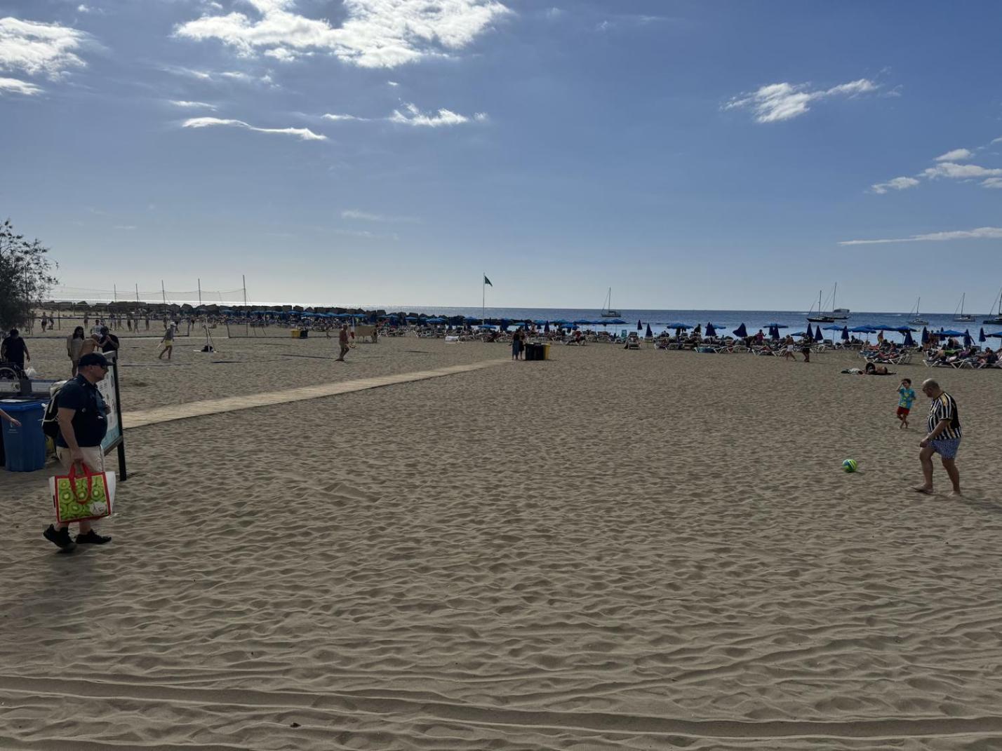 Heart Of Los Cristianos Modern Apartment Close To The Sea In Tenerife Exteriör bild